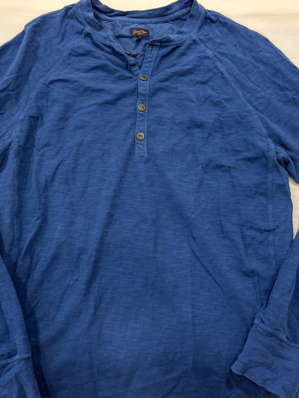 Good Man Brand 2 Henley Shirts Men's Large 100% Cotton Blue Plum Bundle Lot - Picture 3 of 8